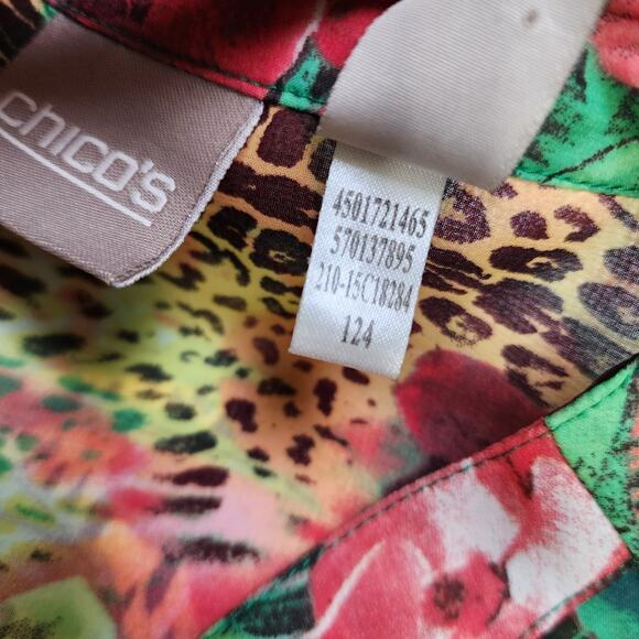 Chicos Womens Tie Front Tropical Blouse Size XL Split Neck Leopard Palm Leaf - Picture 7 of 9